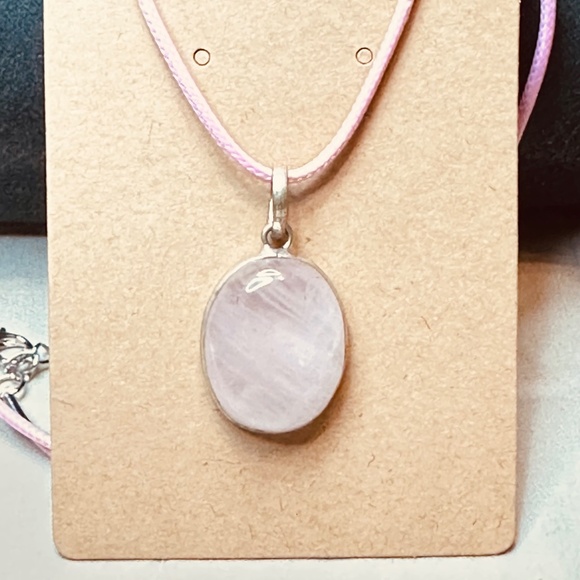 925 Sterling Silver Plated & Rose Quartz Crystal Oval Pendant EUC - Picture 3 of 7
